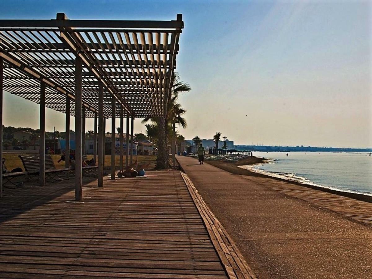 Easystay Two Bedroom Apartment Larnaca Exterior photo