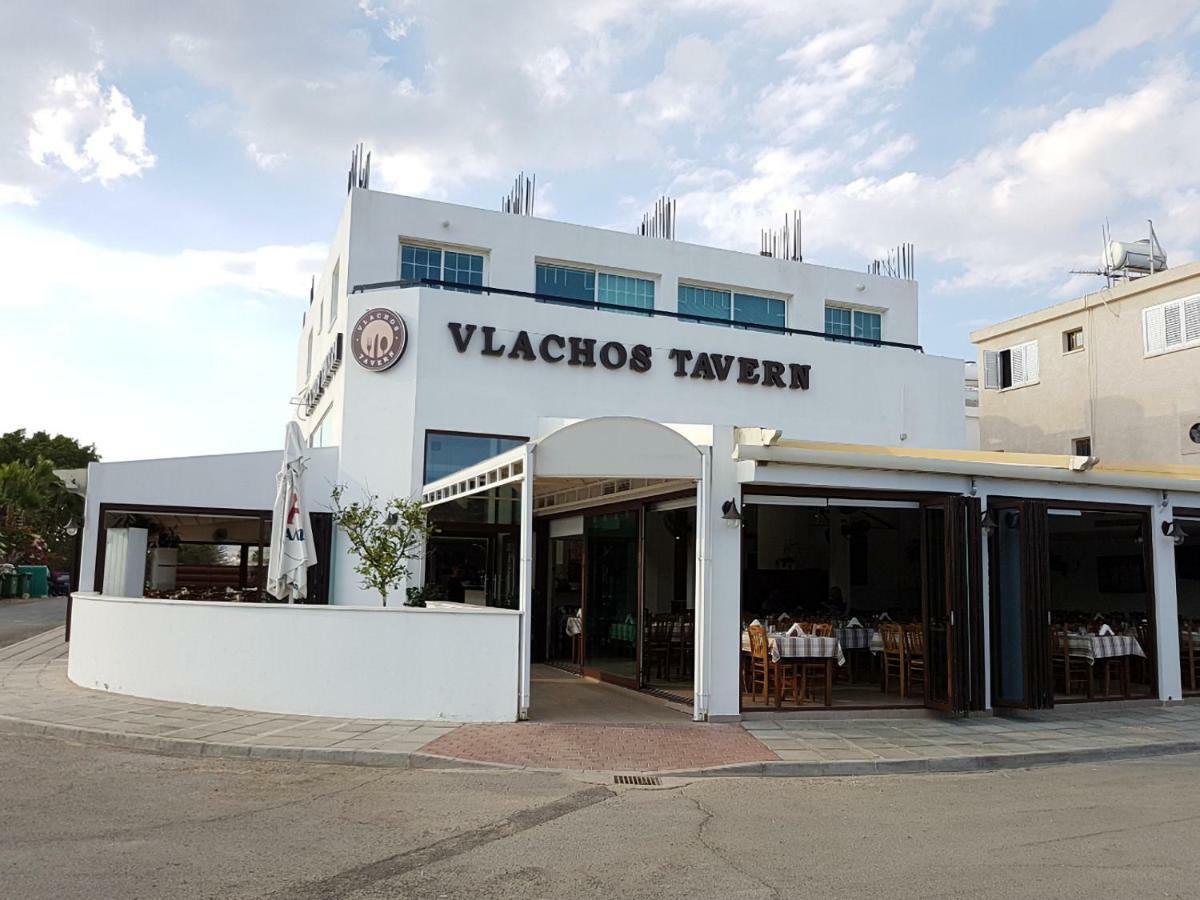 Easystay Two Bedroom Apartment Larnaca Exterior photo